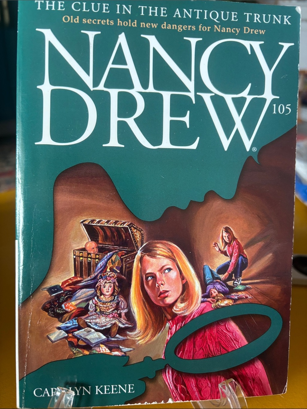 Nancy Drew Book - The Clue in the Antique Trunk (Green Cover)